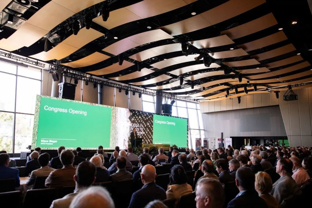 ��93�Ç��Hë�������(hu��)�ڰ����R�A�M�e�k